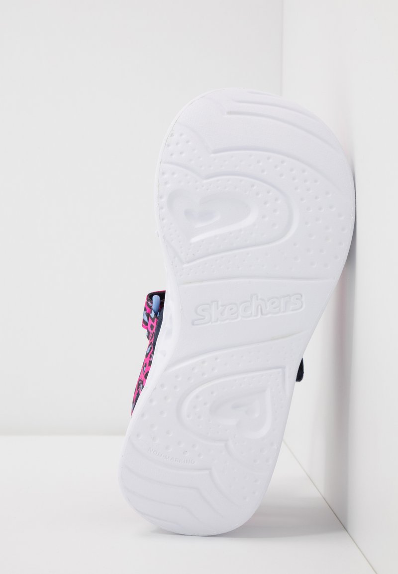 Kinder Riemchensandalen | Skechers HEART LIGHTS Riemensandalette pink - MH16513 Kinder Riemchensandalen | Skechers HEART LIGHTS Riemensandalette pink - MH16513