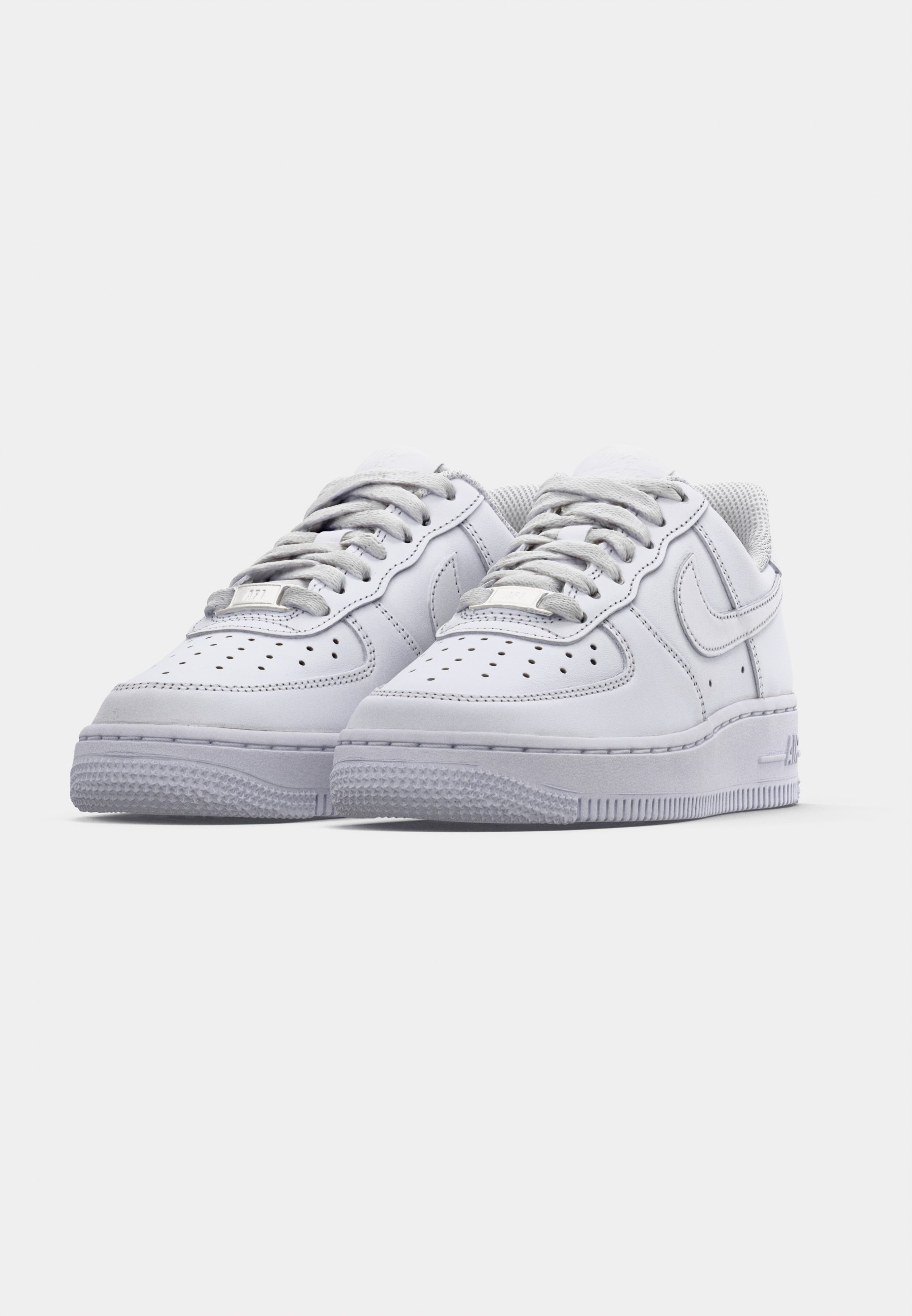 plain white nike air force 1