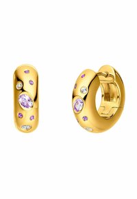 Pendientes de aro de oro con diversas piedras preciosas moradas y transparentes incrustadas. Diseño redondeado con un acabado pulido y mecanismo de cierre seguro.