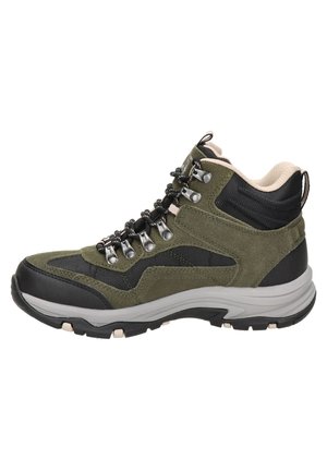 Wanderschuhe in olivgrün und schwarz, aus Wildleder und Mesh-Materialien, mit verstärkter Zehenkappe, Metallösen und einer Gummisohle für verschiedene Geländebedingungen.