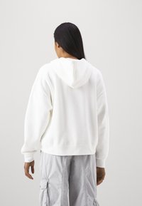 Jordan Kapucni - sail/black
