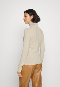 FTC Cashmere Pulover - oatmeal