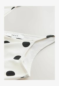 Non sélectionné, polka dot monochrome