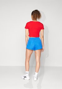 adidas Sportswear TIRO CUT 3-STRIPES SUMMER - Sporta šorti - blue/white/green/red