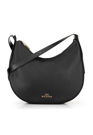 Bolso de hombro en forma de media luna de cuero negro texturizado con cremallera dorada y logo de Wittchen en letras doradas.