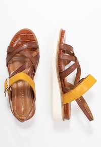 Tamaris Platform sandals - nut/saffron