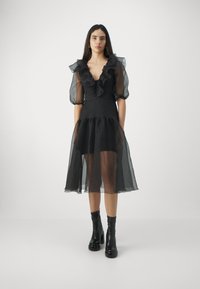 Custommade JAQUELINA czarny