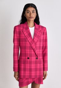 HUGO AKESI - Halflange jas - pink