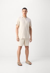 Lindbergh SET - Chemise - light stone