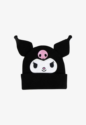 Berretto di maglia nero con due orecchie a punta, un volto cartoon bianco con occhi arrabbiati e un simbolo di teschio rosa sulla fronte.