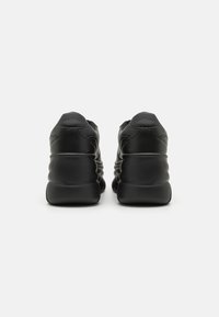 Even&Odd Sneakers - black