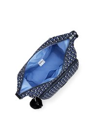 Pochette con motivo navy e design geometrico, zip nera e dettaglio pom-pom. Tessuto interno blu chiaro con etichetta del marchio.