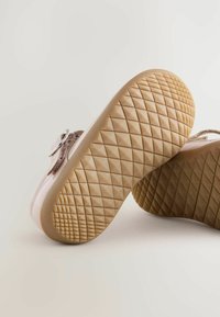 Next WIDE FIT BABY SHOES - Lauflernschuh - pink