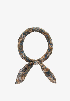 Ihana silkkihuivi, jossa on beige tausta ja sinisiä sekä ruskeita paisleymalleja. Kevyt rakenne, sidottu silmukaksi, jossa on kaksi roikkuvaa päätä.