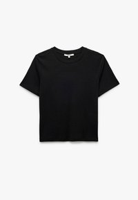 Sort kortærmet t-shirt lavet af bomuld, med rund halsudskæring og et simpelt, lige snit uden mønstre eller accenter.