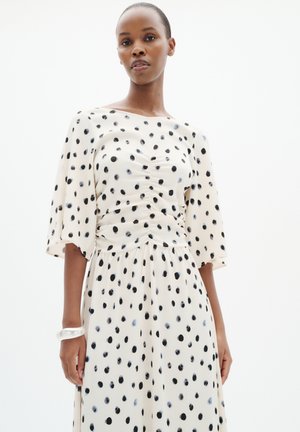 InWear, HENRIIW - Robe longue - vanilla brush dot