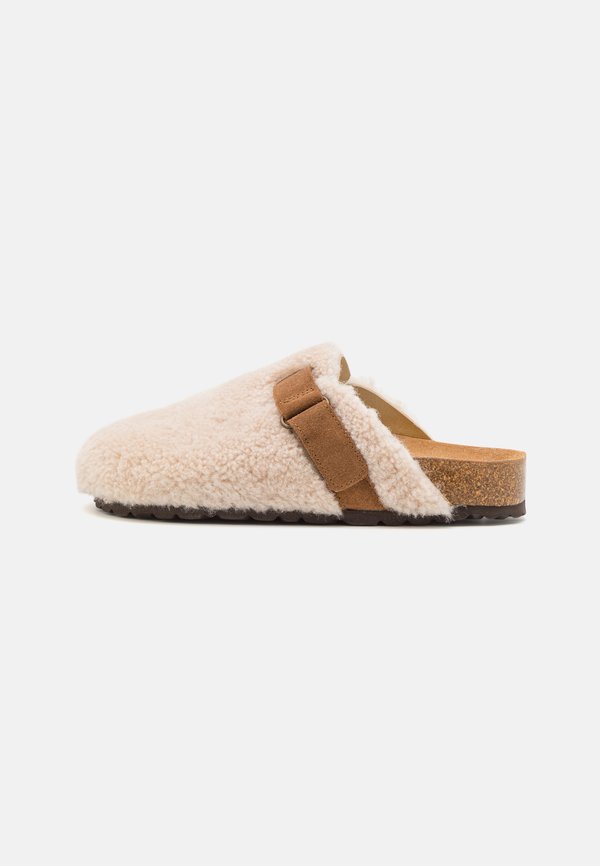 ROMA - Slippers - creme4