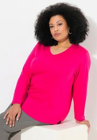 Ulla Popken GROSSE GRÖSSEN BASIC-V LANGARM  - Longsleeve - red pink