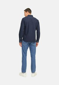 Jack & Jones JREBOSCAR NOOS - Camisa - navy blazer