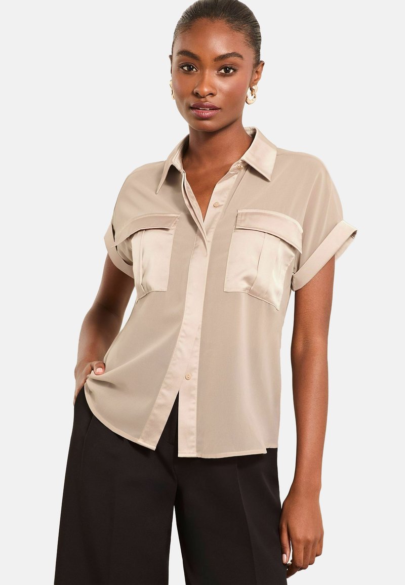 Lipsy REGULAR FIT - POCKET - Nööpidega pluus - gold