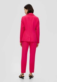 s.Oliver BLACK LABEL MIT REVERSKRAGEN - Blazer - pink
