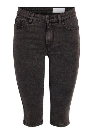 Svarta denim shorts i knälängd med klassisk femficksdesign, gylf med dragkedja och knappstängning. Lätt urtvättad textur, figurnära design.