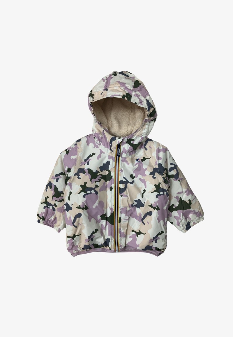 Giacca mimetica con motivi rosa, verde e crema. Presenta un cappuccio, polsini elastici e un interno morbido foderato in pile con zip frontale.