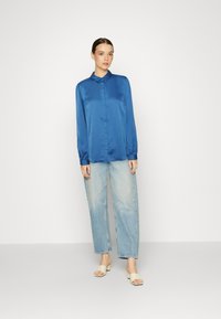 VILA VIELLETTE - Pogājama blūze - federal blue