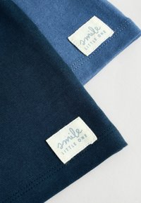 Next REGULAR FIT SHORT SLEEVE 4 PACK - Triko s potiskem - blue