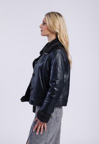 Freaky Nation COZY MOOD - Leren jas - black