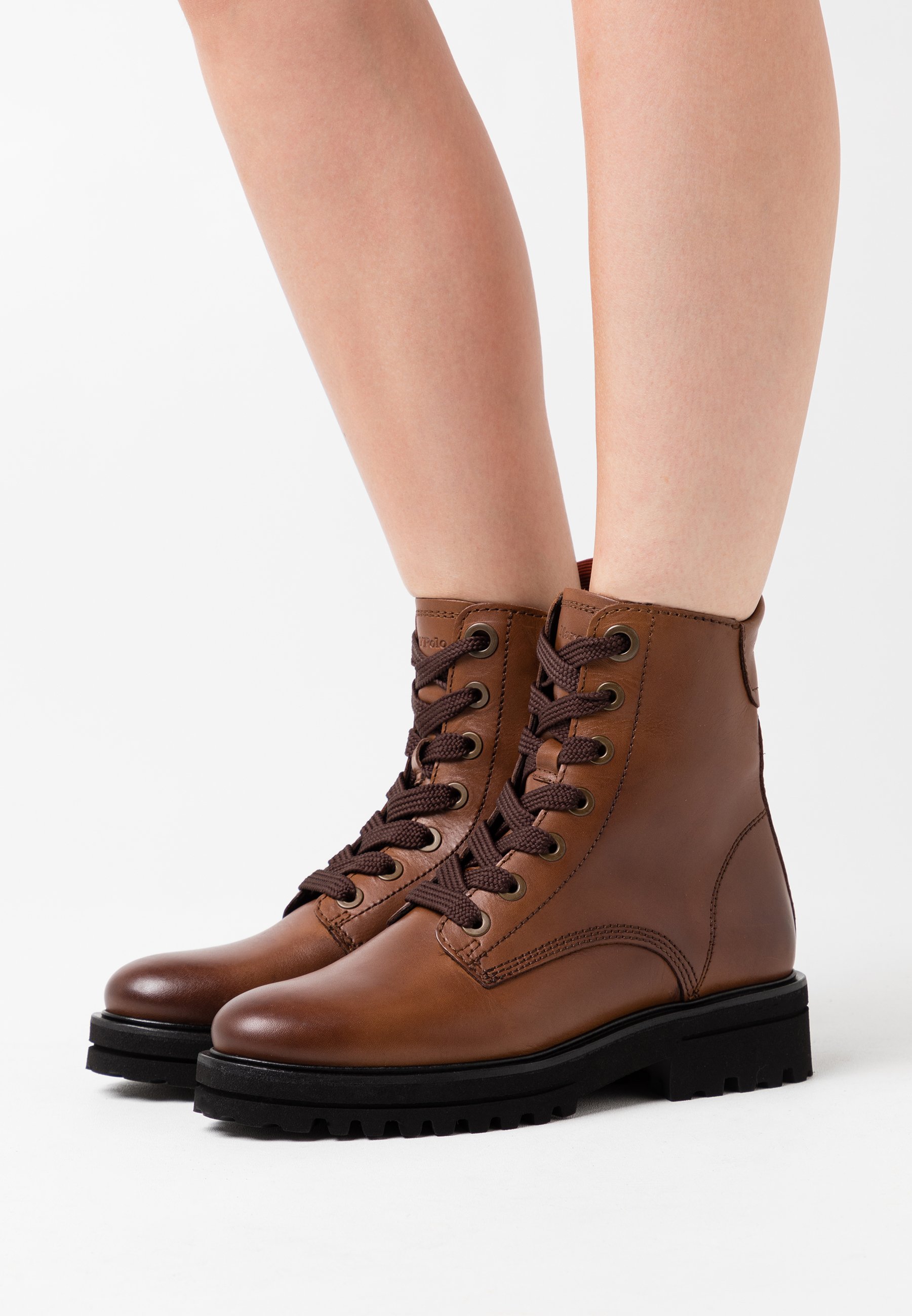 marco polo boots cognac