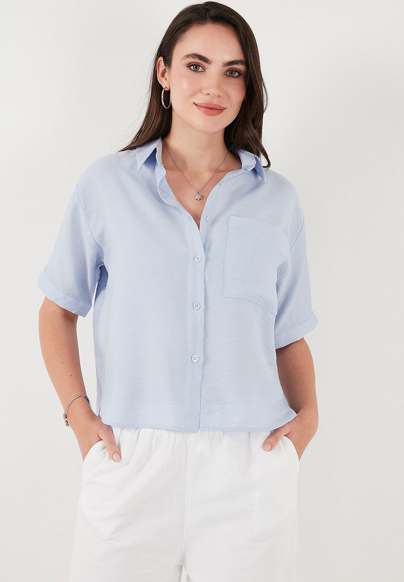 LELA Button-down blouse - baby blue