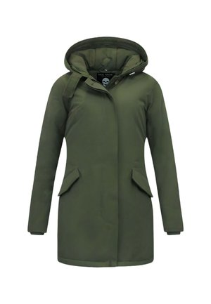 Donkergroene winterjas met capuchon, voorzakken en lange mouwen, weergegeven tegen een witte achtergrond.