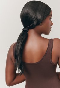 Thumbnail Image 6
