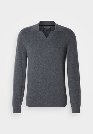 Gray knit sweater with a V-neck and a pointed collar. Long sleeves, soft texture, and a subtle logo on the chest.