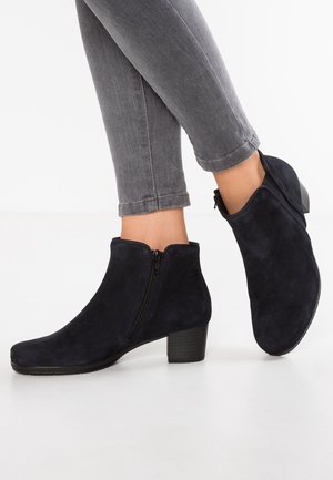 Ankle boot