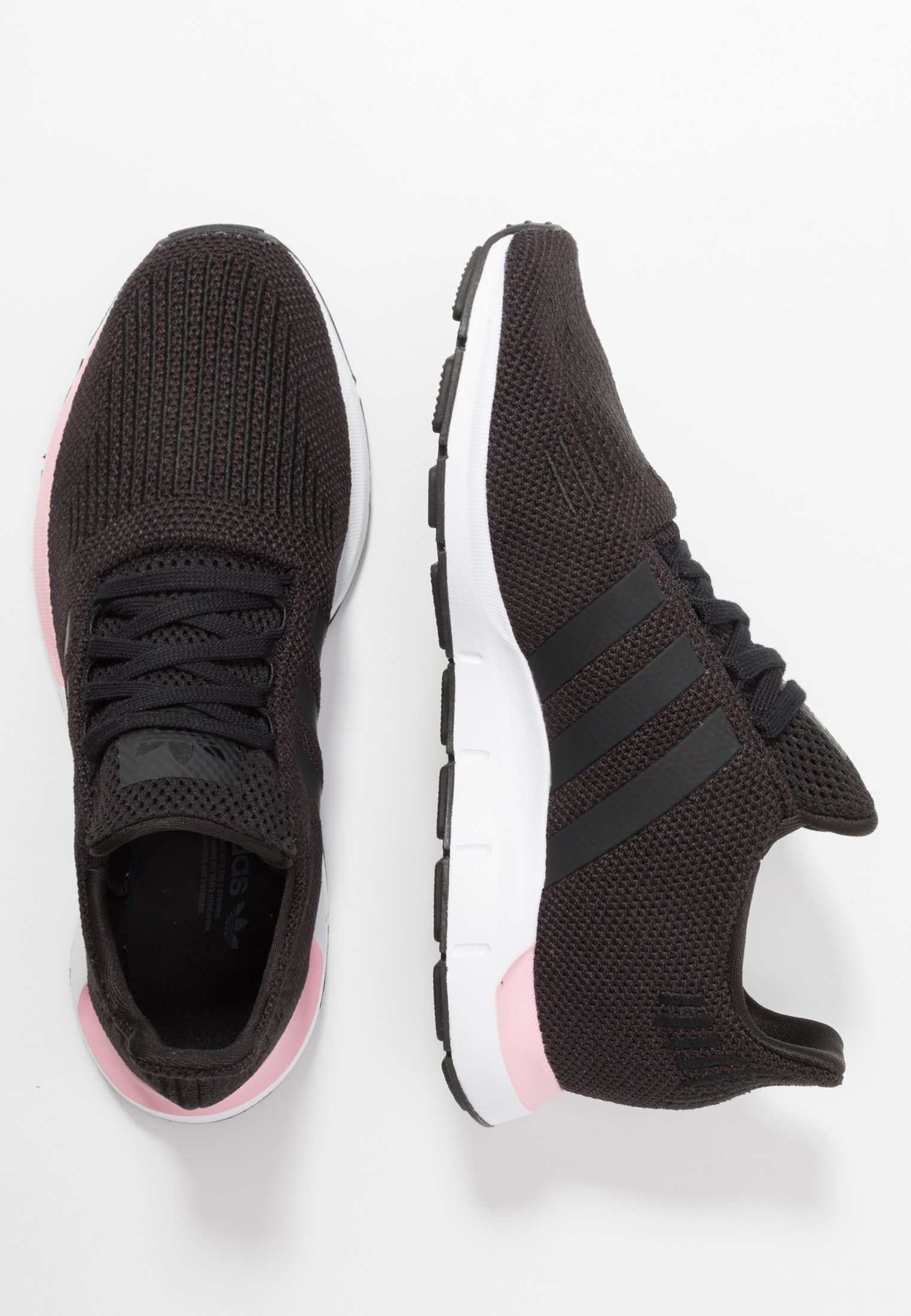 SWIFT RUN Sneaker low core blacktrue pink SWIFT RUN Sneaker low core blacktrue pink