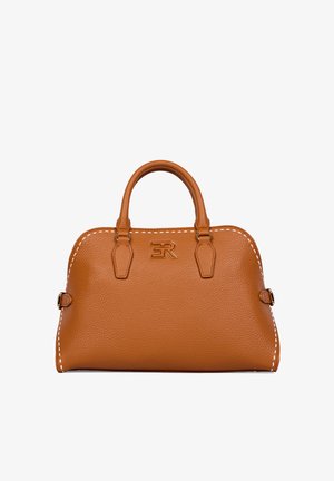 Borsa a mano in pelle marrone con doppi manici, cuciture bianche lungo i bordi e logo "ER" in tonalità oro al centro frontale.