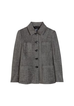 Grau strukturierte Wolljacke mit fünf schwarzen Knöpfen, einem Kragen und vier aufgesetzten Taschen auf der Vorderseite, auf einem weißen Hintergrund präsentiert.