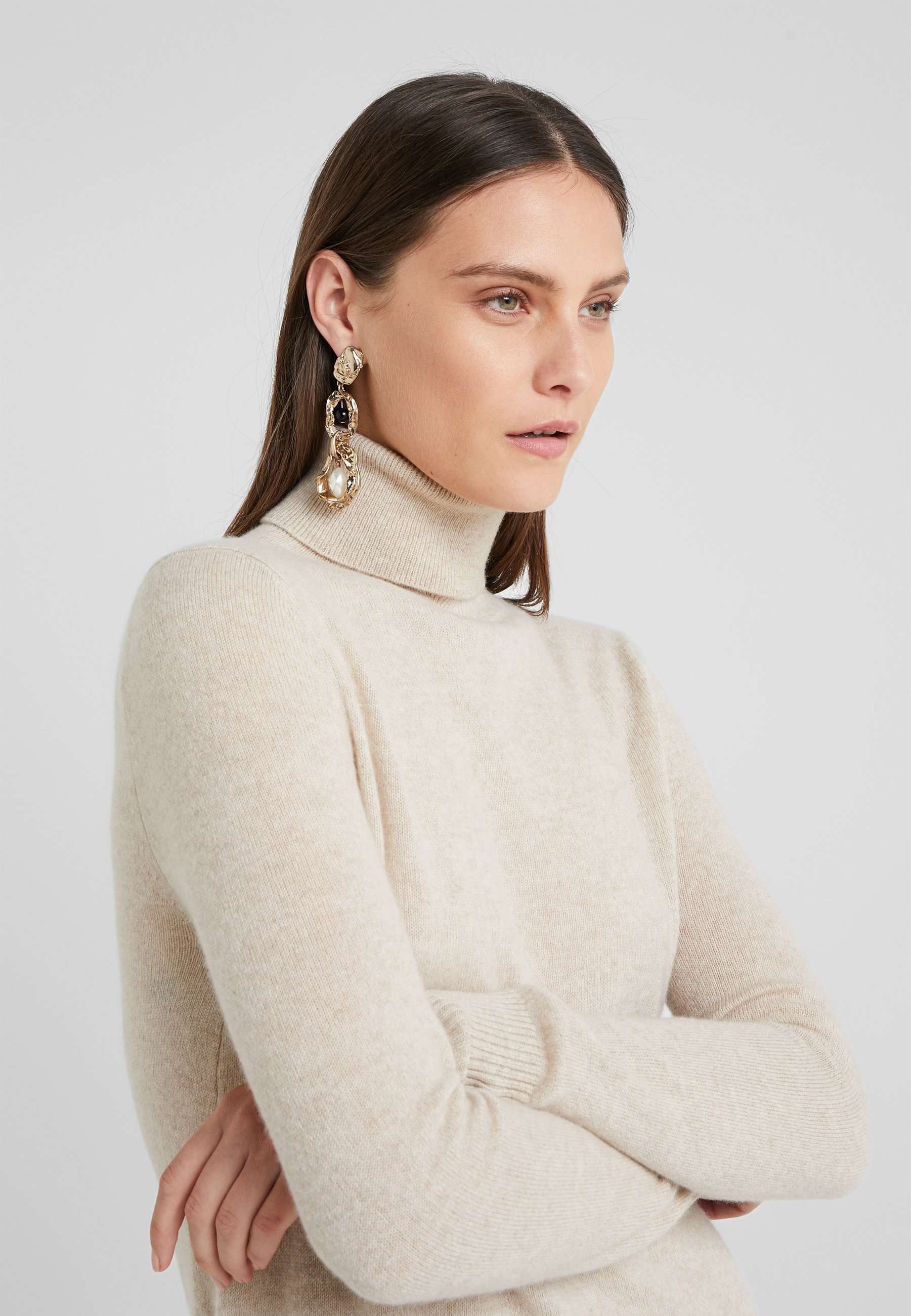 pure cashmere TURTLE NECK DRESS Gebreide jurk oatmeal pure cashmere TURTLENECK Trui oatmealBeige Zalando.nl