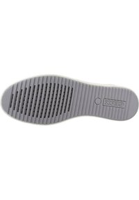 Semelle de chaussure en caoutchouc grise avec des rainures et des trous de drainage, doté d'un bord arrondi et d'un motif texturé pour une meilleure adhérence et flexibilité.