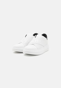 DKNY JAYE - Jalga libistatavad jalanõud - white/black