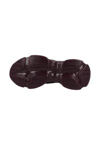 Steve Madden MAXILLA R E Sneakers Dark Cherry Lacq vinr d Zalando se steve-madden-maxilla-r-e-sneakers-dark-cherry-lacq-vinr-d-zalando-se