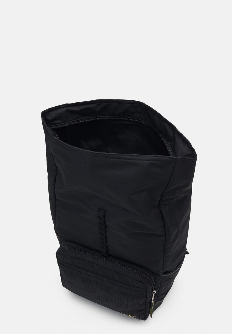 Herren Taschen & Koffer | Calvin Klein Jeans MIX FLAP UNISEX Tagesrucksack black/schwarz - IV83689 Herren Taschen & Koffer | Calvin Klein Jeans MIX FLAP UNISEX Tagesrucksack black/schwarz - IV83689