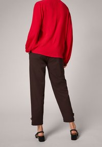 comma Bluse - red