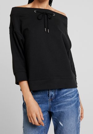 Sweater - black