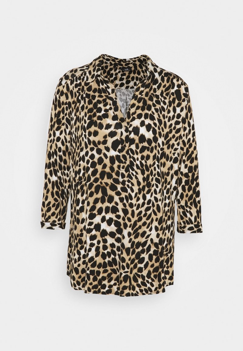 Blůza s leopardím potiskem, s límečkem, třičtvrtinovými rukávy a volným střihem. Materiál má hladkou, lesklou texturu.