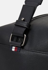 Tommy Hilfiger - Torba weekendowa