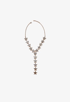 Halskette in Goldoptik mit einer absteigenden Anordnung von sternförmigen Anhängern, jeder mit einer reflektierenden Oberfläche. Das Kettendesign verleiht Eleganz.