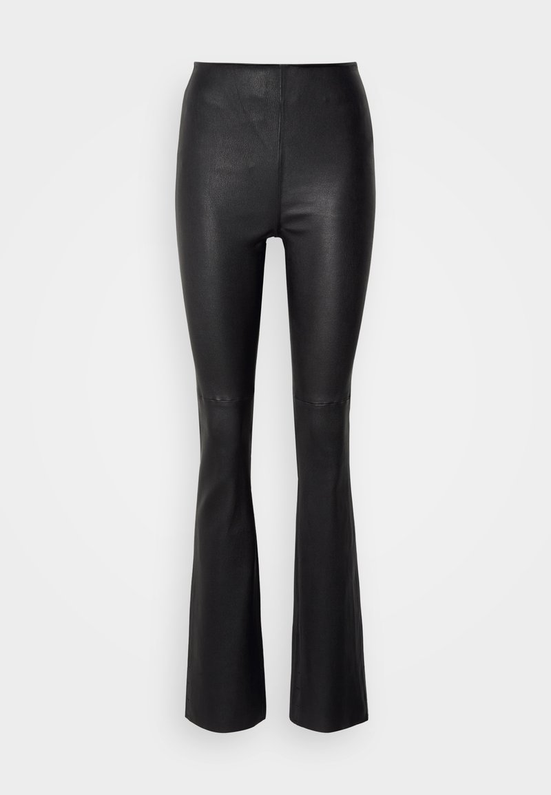 Pantalón de cuero